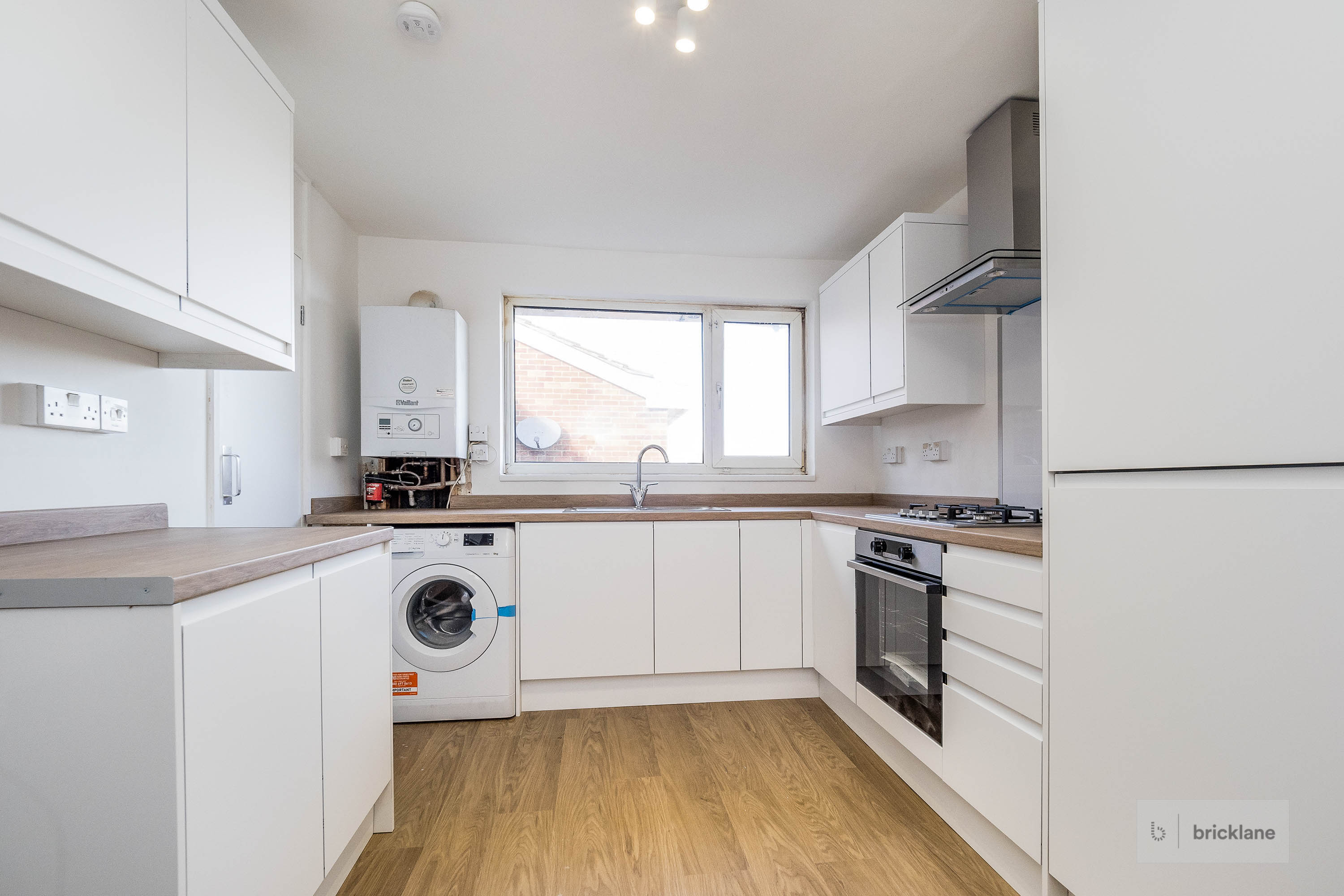 Flat Shepherds Close in Greater London