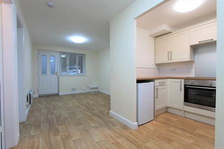 Flat Mill Bank Mews in Kenilworth