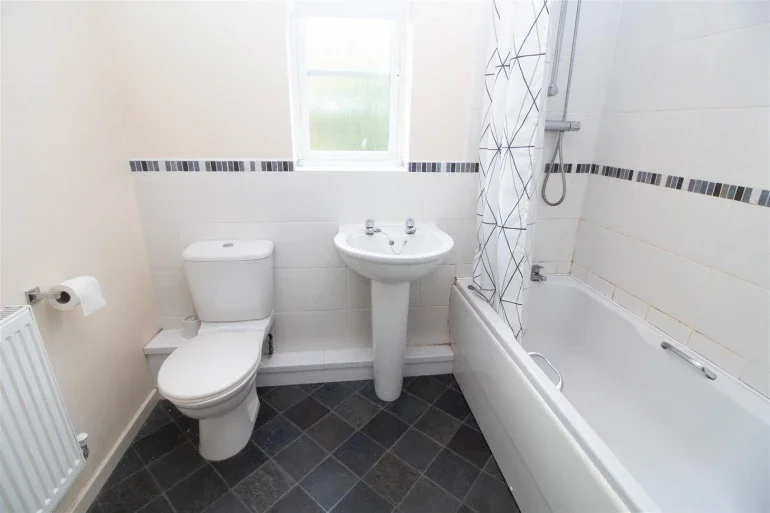 Flat Sanderson Villas in Gateshead