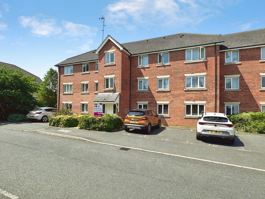 Flat Fellowes Road in Peterborough