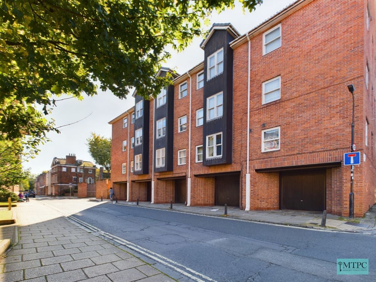 Flat Queen's Staith Mews in York