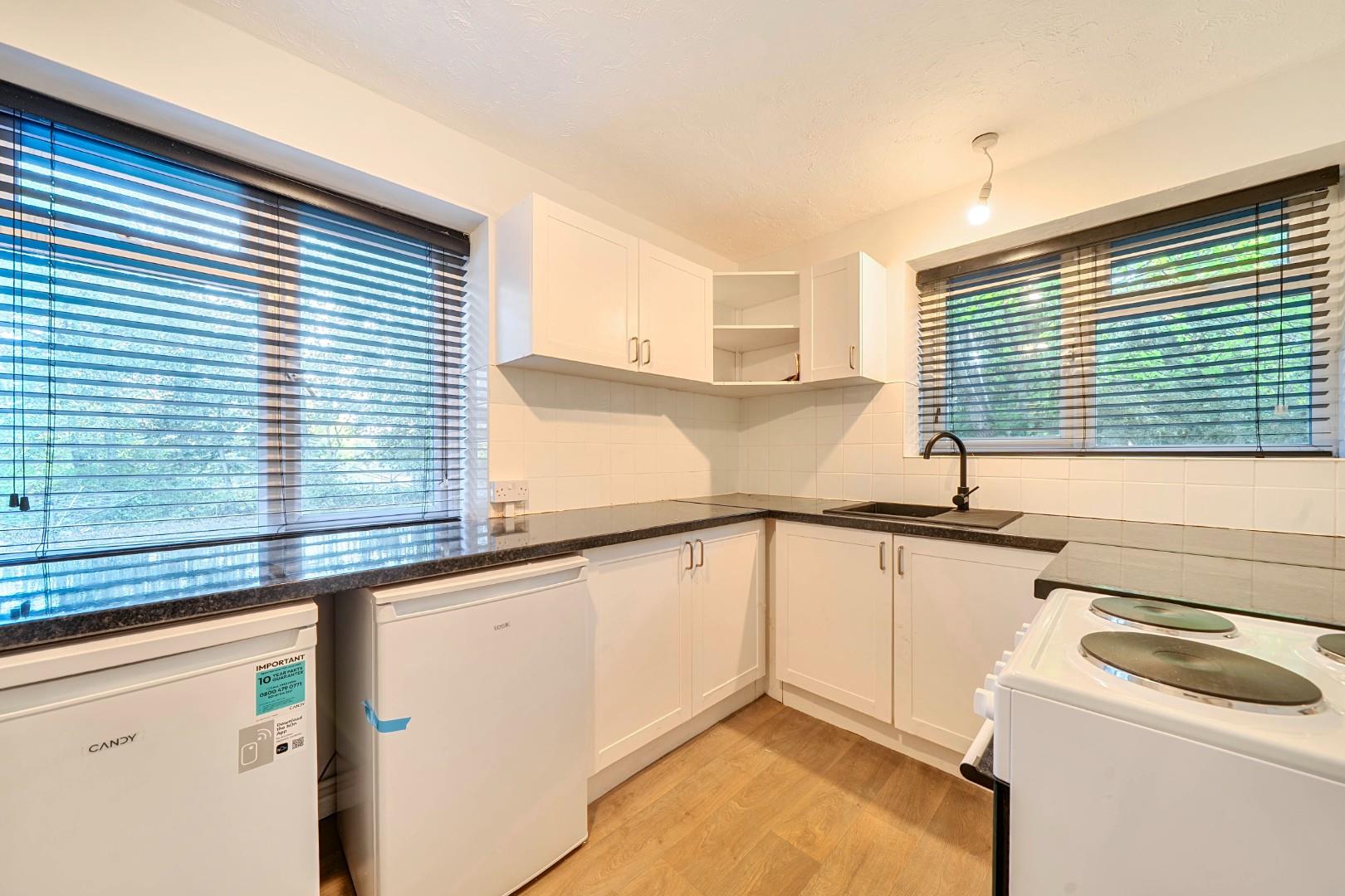 Flat Sherwood Road in Tunbridge Wells