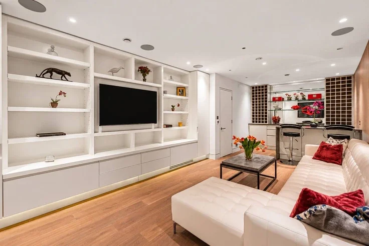 House Pavilion Road in Greater London