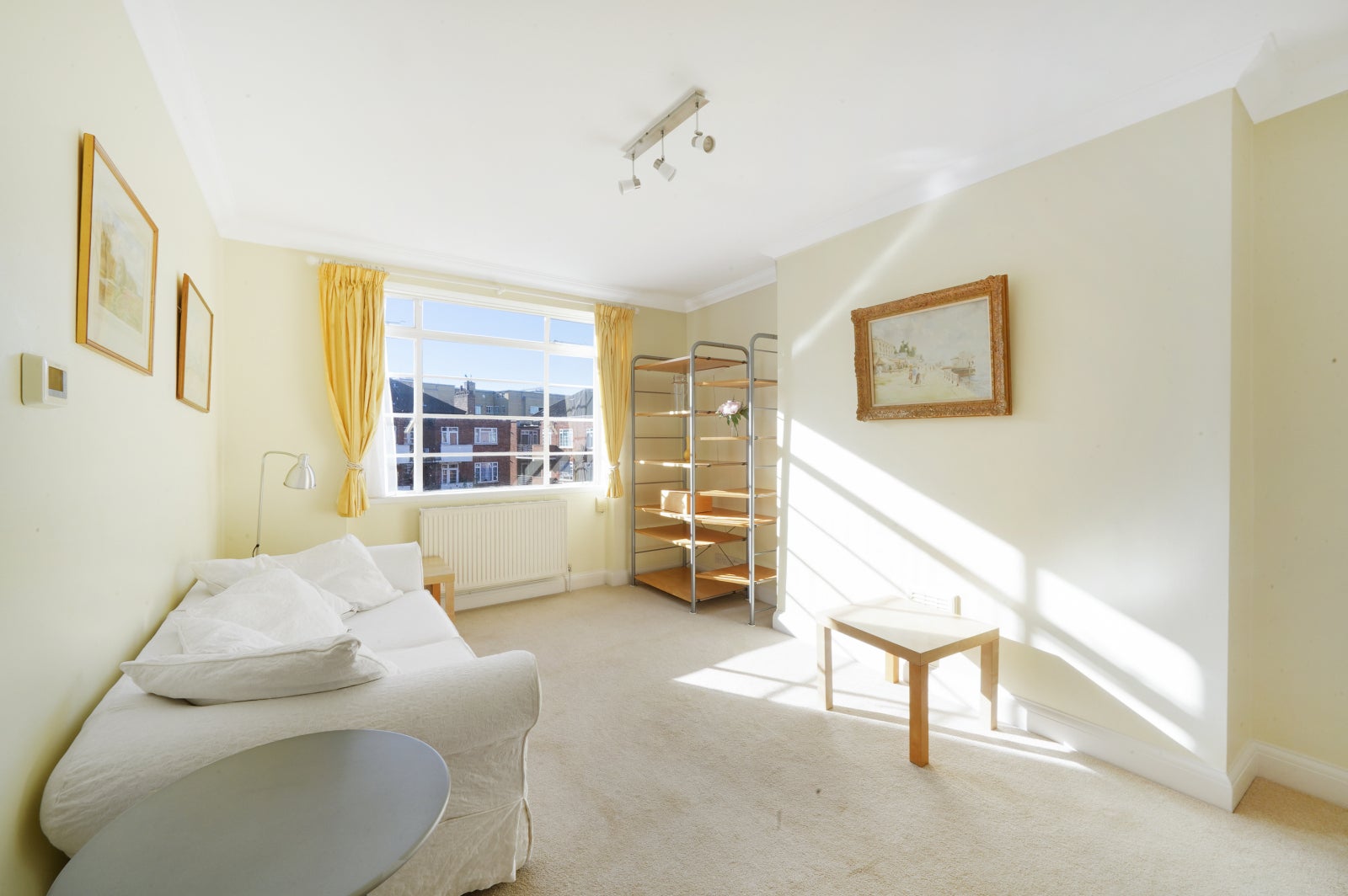 Flat Allitsen Road in City of Westminster