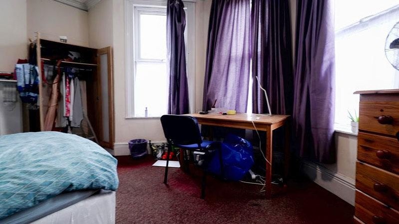 Flat Brookfield Road in Bristol
