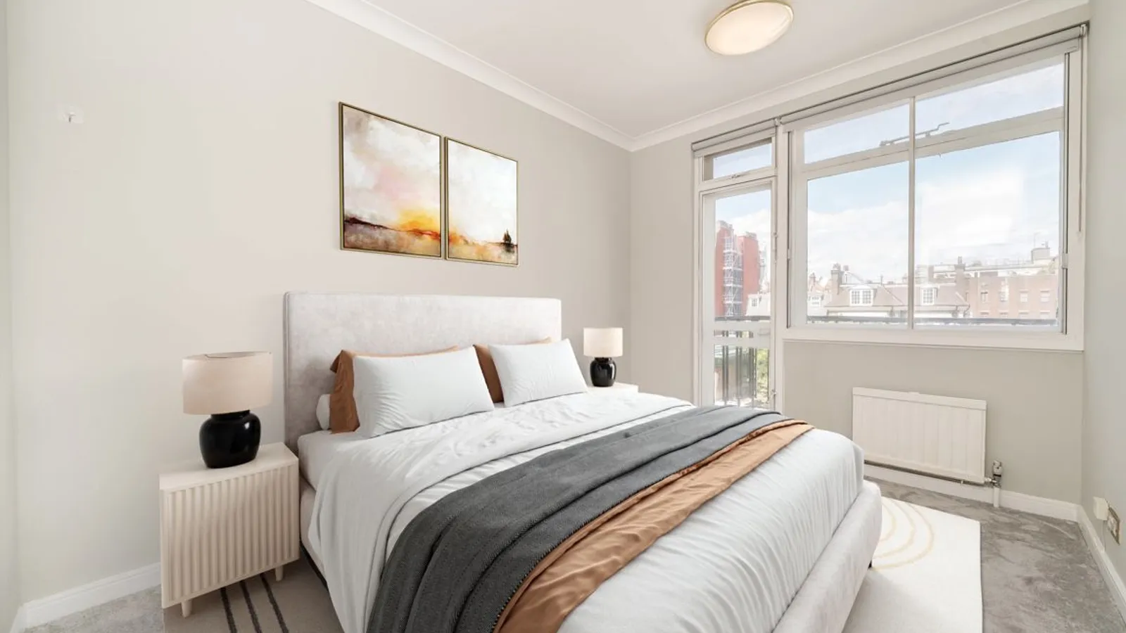 Flat Deanery Street in City of Westminster