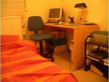 Room Woking Close in Greater London