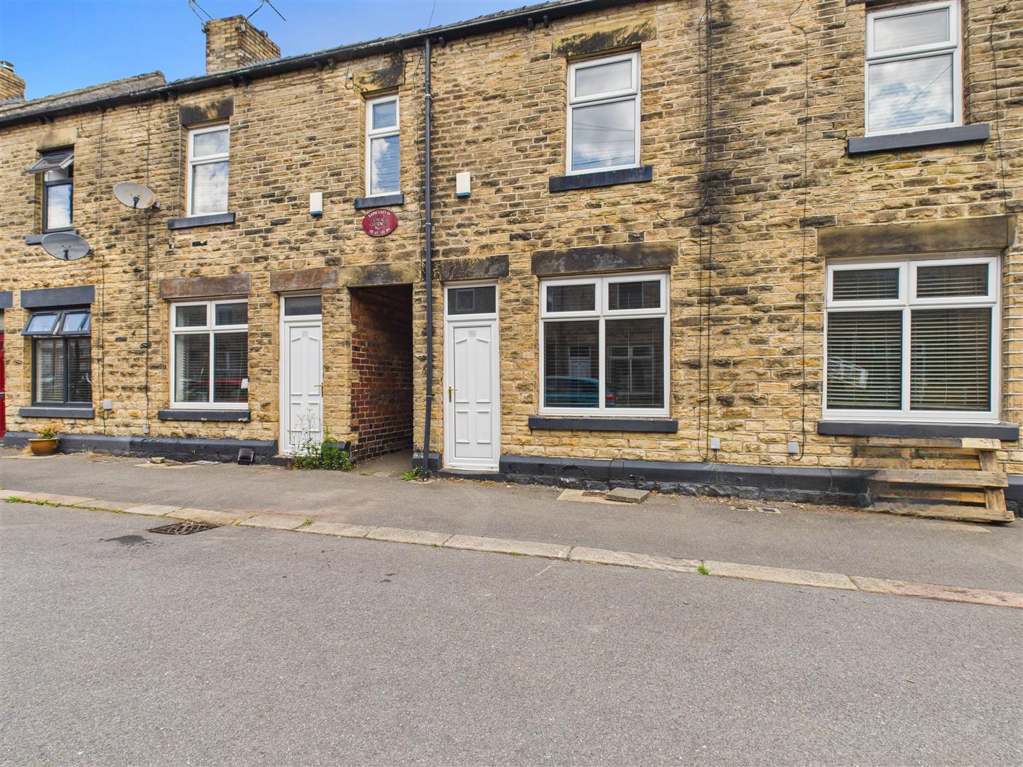 House Longfield Road in Sheffield