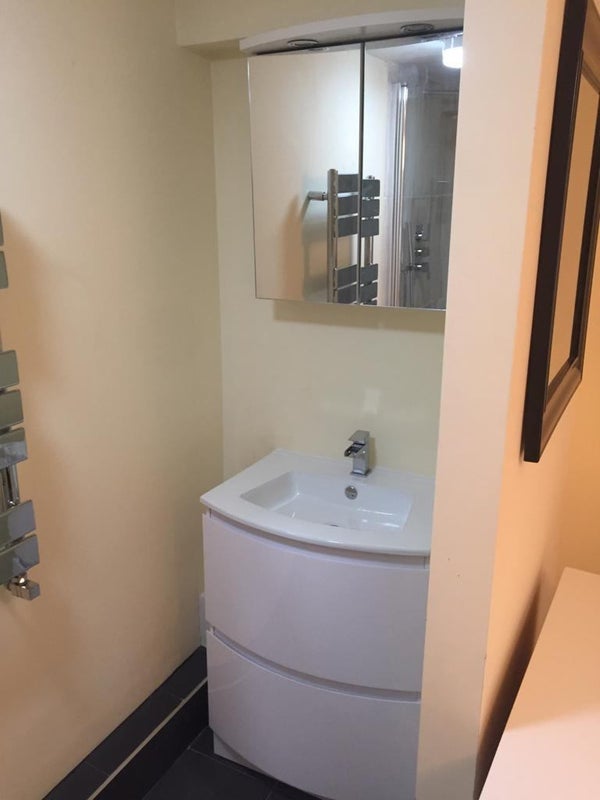Room Hill Reach in Greater London