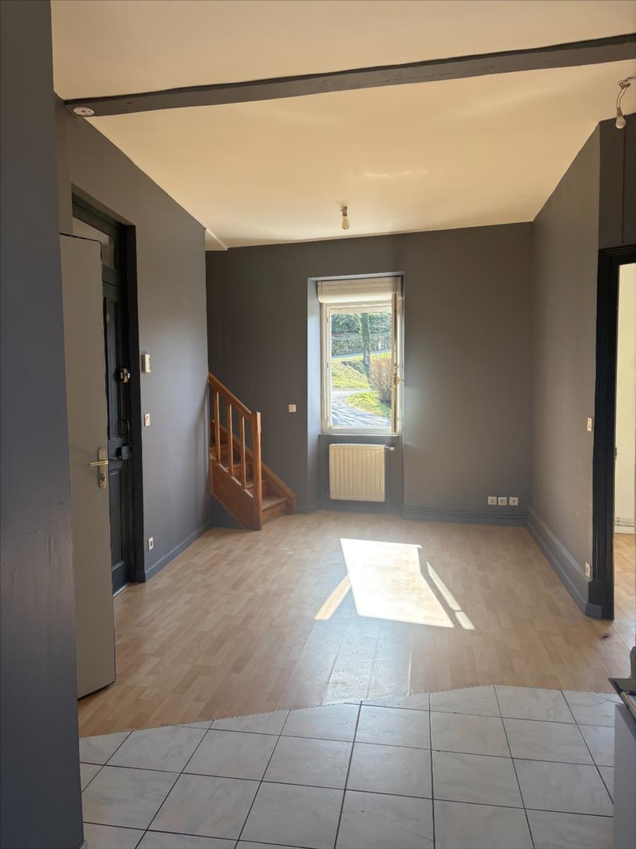 Flat Rue des Fontaines in Boffres