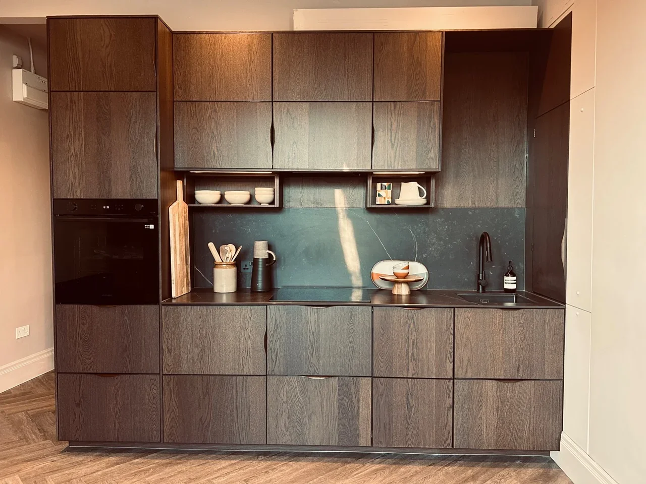 Flat Lyndhurst Way in Greater London
