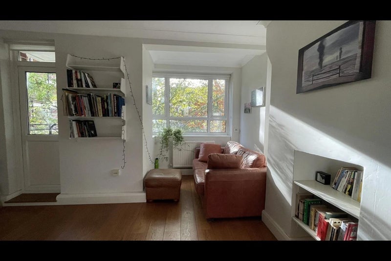 Flat Powis Road in Greater London