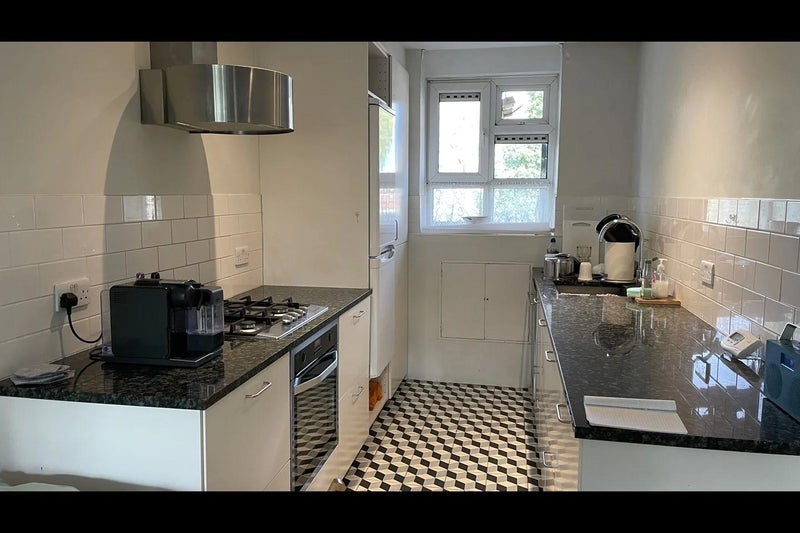 Flat Powis Road in Greater London