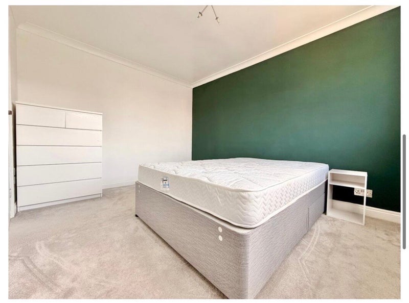 Room Merlin Park in Portishead