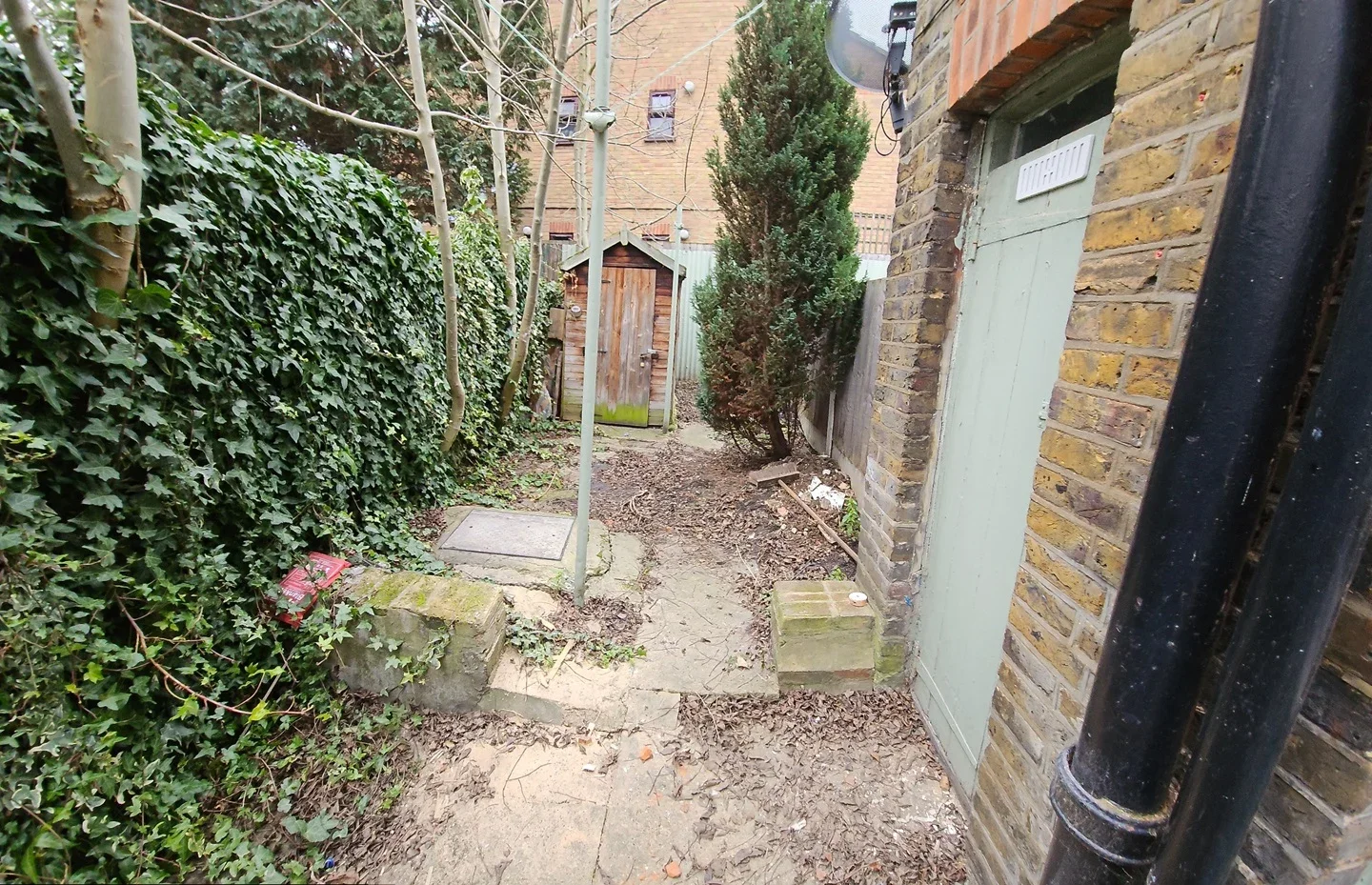 Flat Norman Road in Greater London