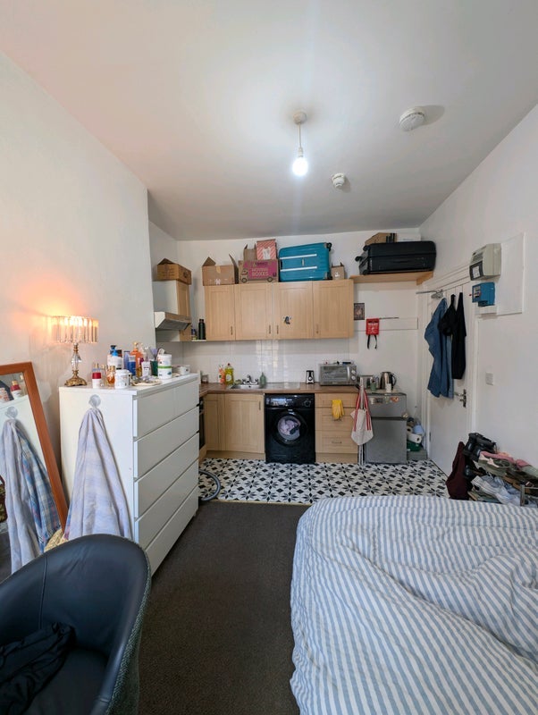 Flat South Lambeth Road in Greater London