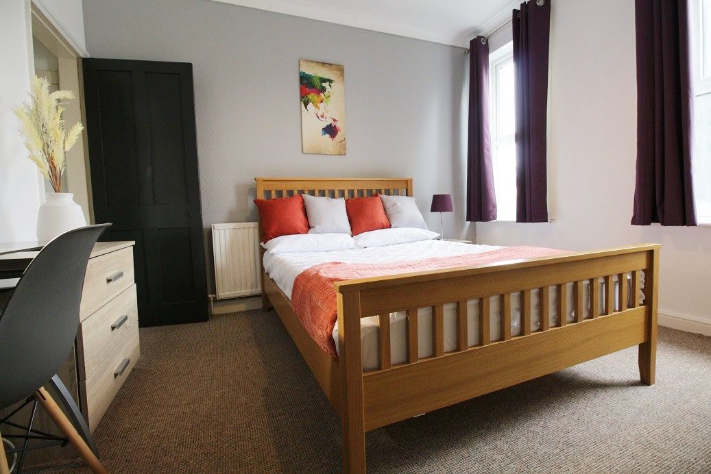 Room Foss Bank in Lincoln