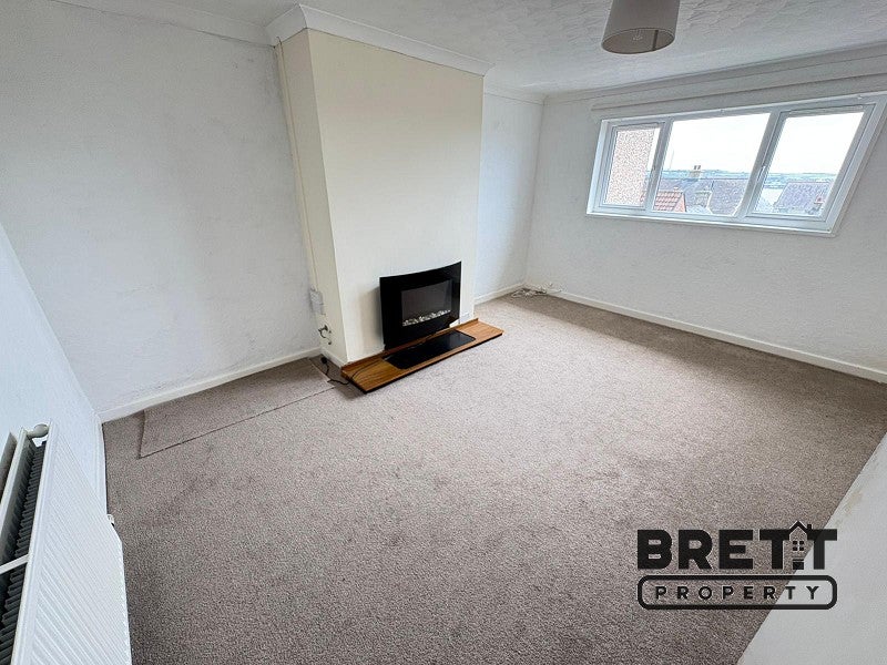 Flat Stephen Street in Milford Haven