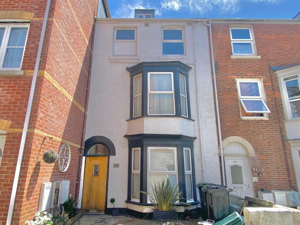 Flat Park Street in Weymouth