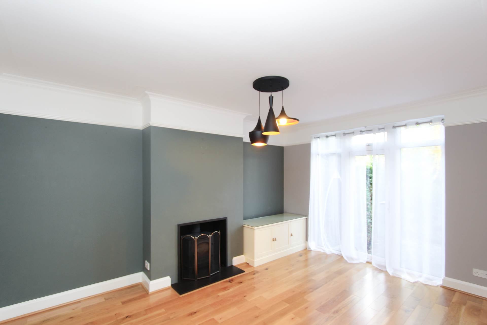 House Rosebery Avenue in Greater London