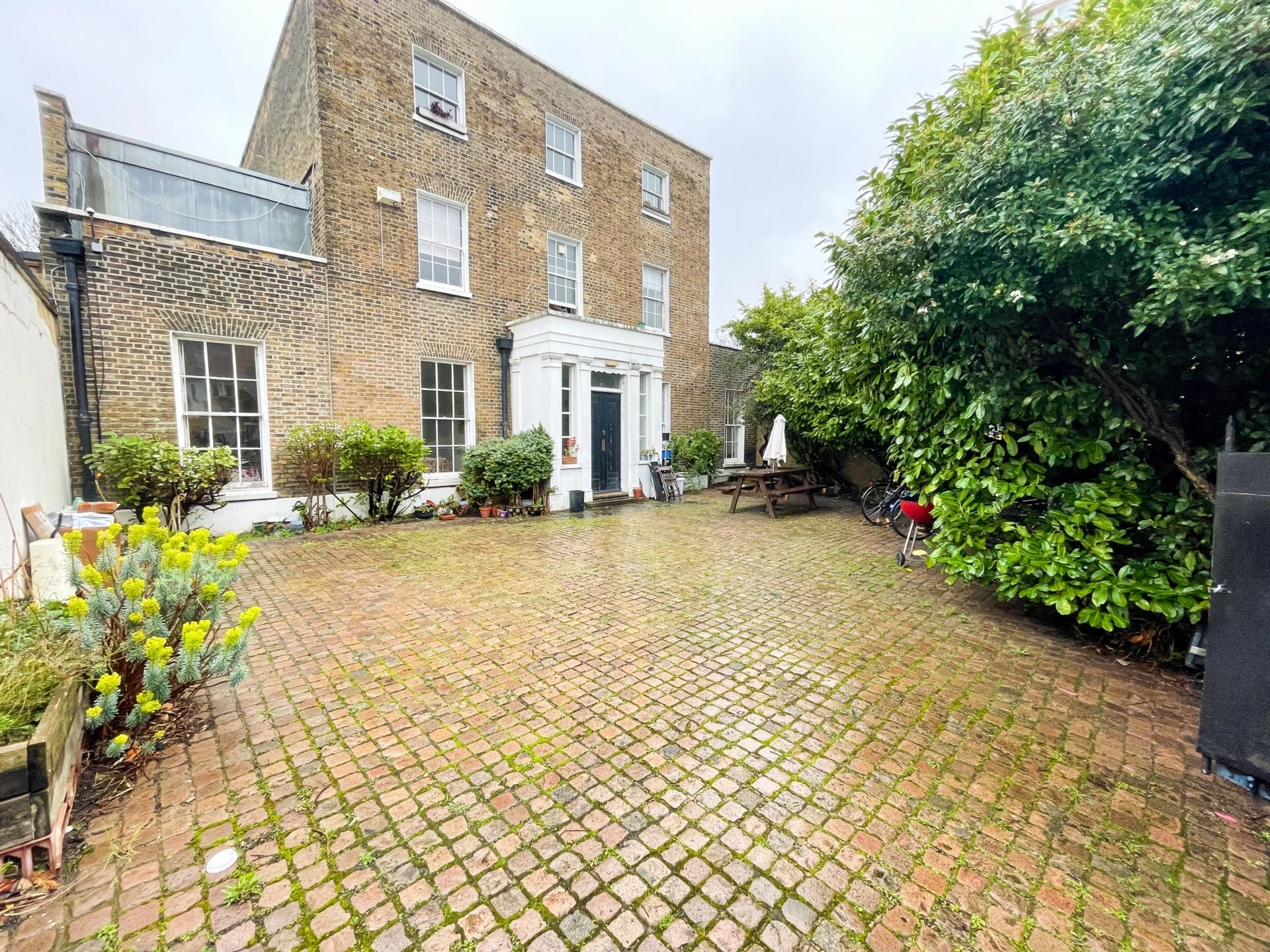 Flat Dalston Lane in Greater London