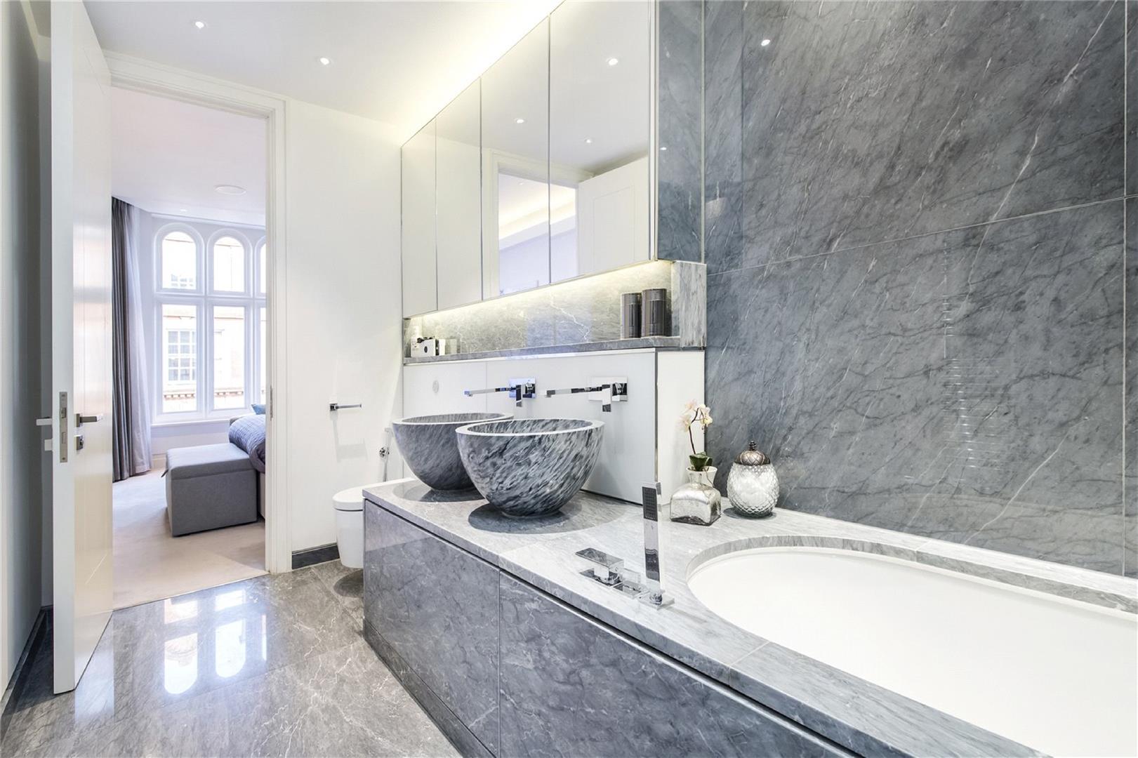 Flat Riding House Street in City of Westminster