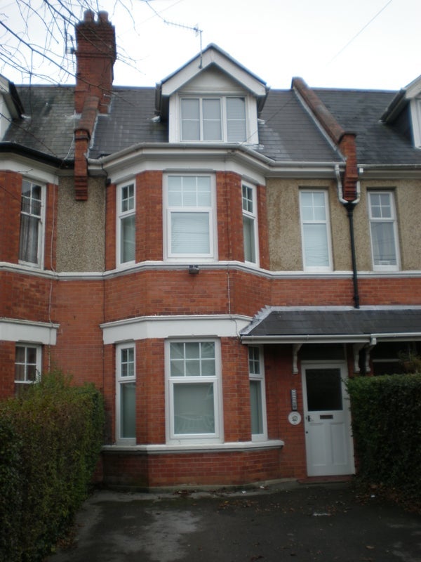 Room R L Stevenson Avenue in Bournemouth