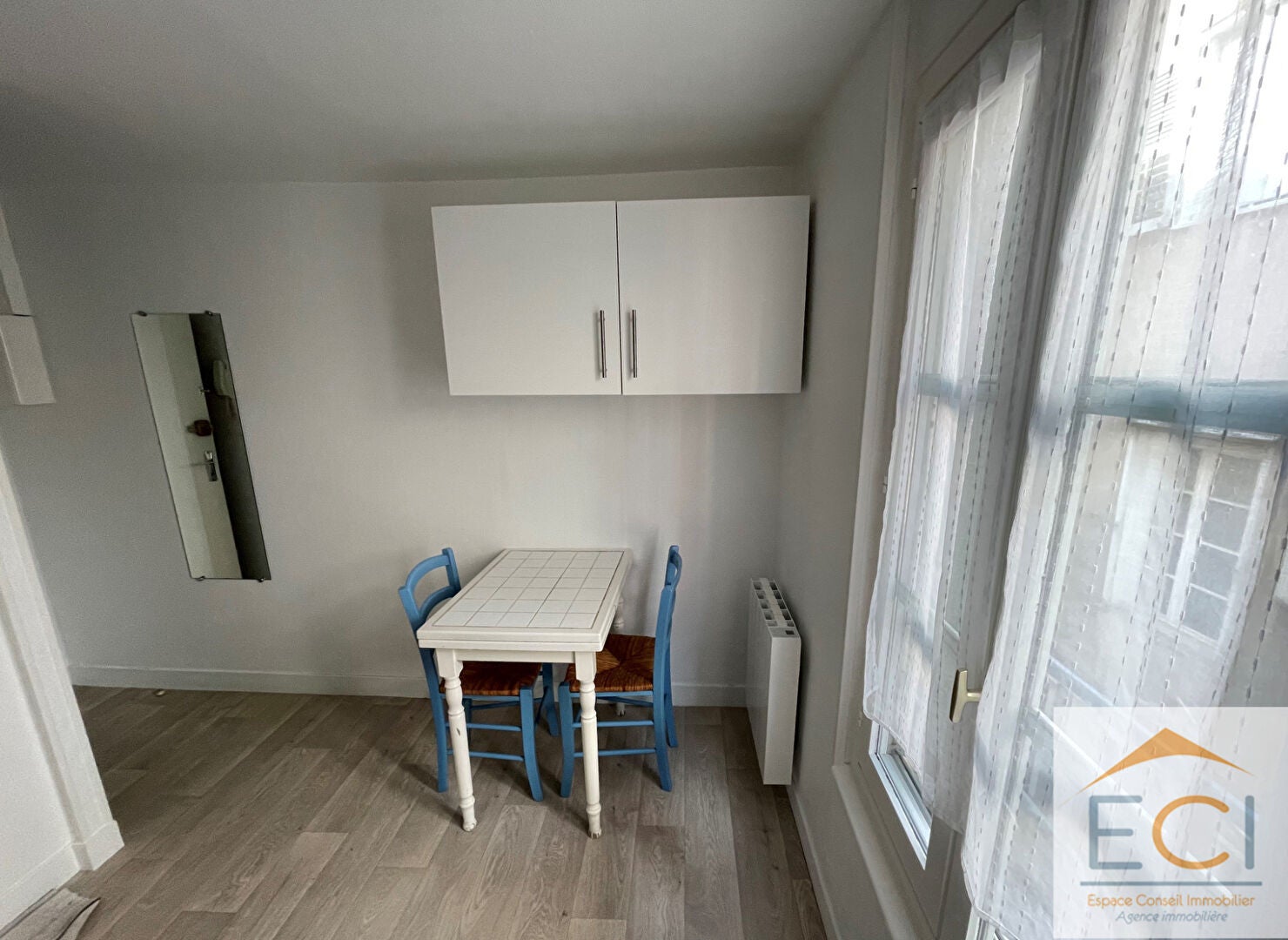 Flat Boulevard Beaumarchais in Paris
