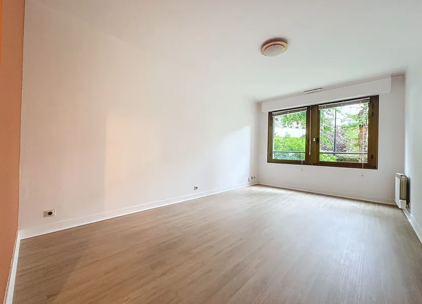Appartement Allée Centrale à Joinville-le-Pont