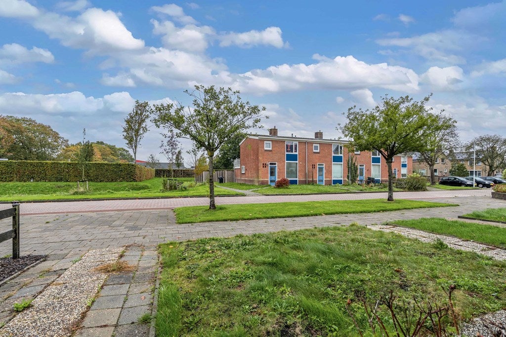 Twee-onder-één-kap te koop: Ludgerusstraat 15, Balk