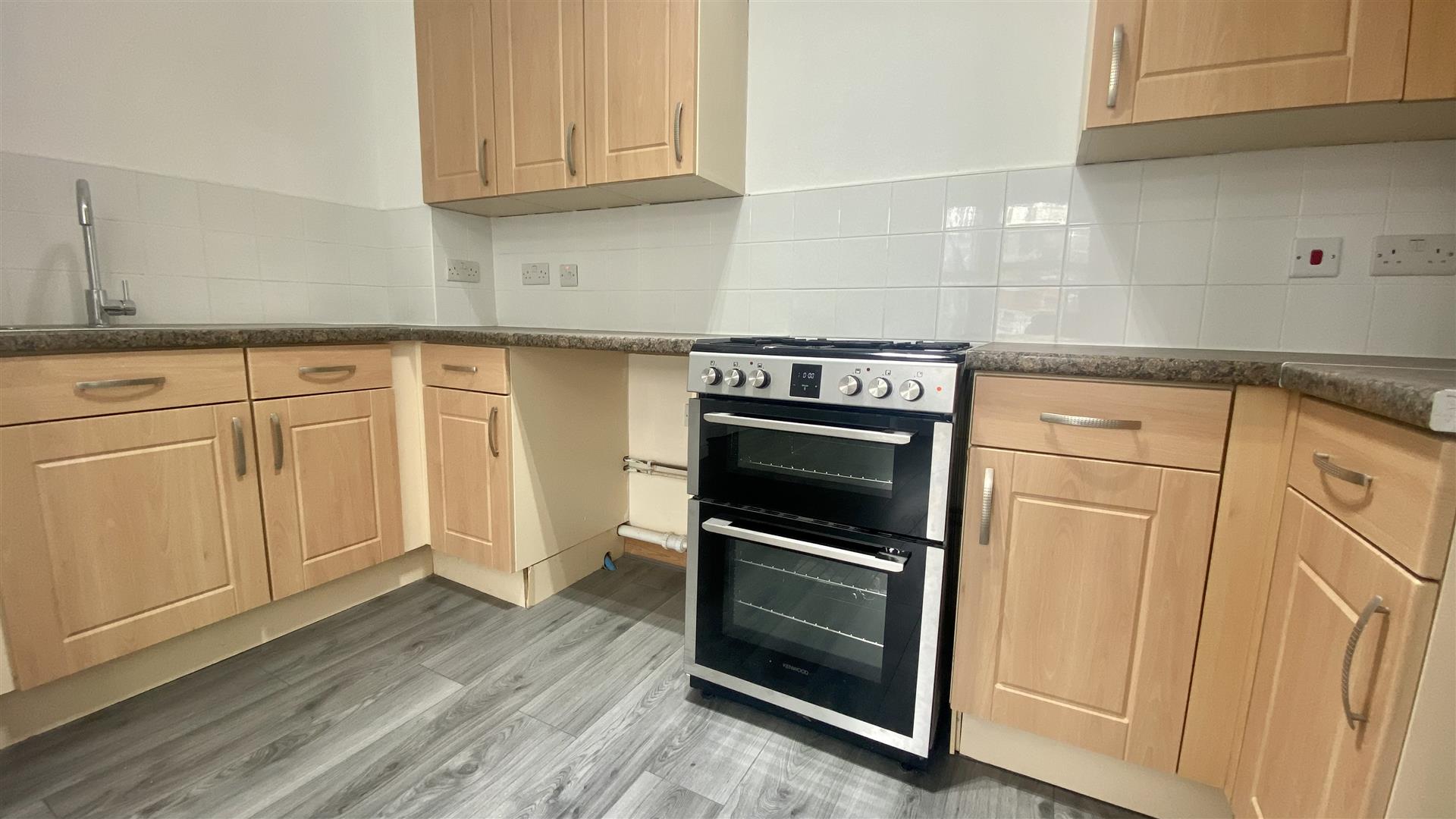 Flat Middleborough Road in Coventry
