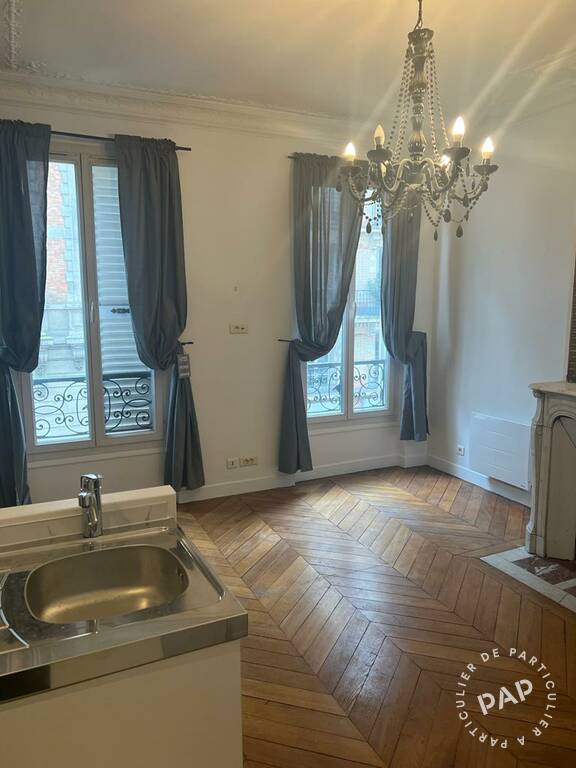 Appartement Place du Maréchal de Lattre de Tassigny à Paris
