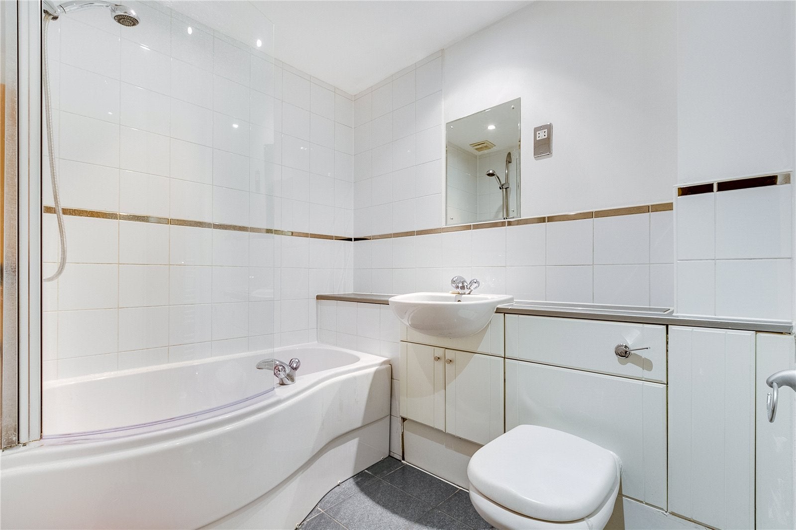 Flat Owen Street in Greater London