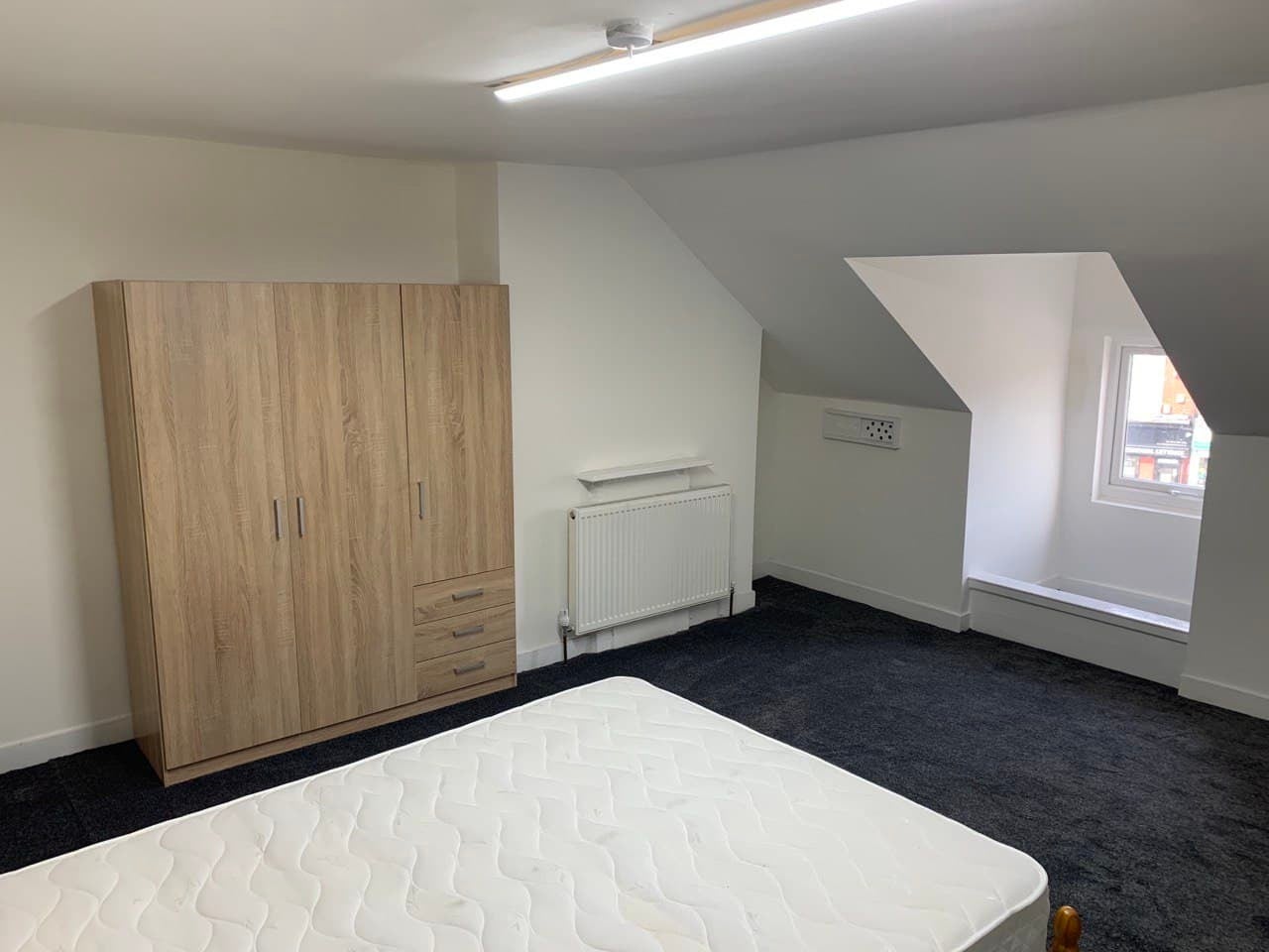 Flat Woodsley Road in Leeds