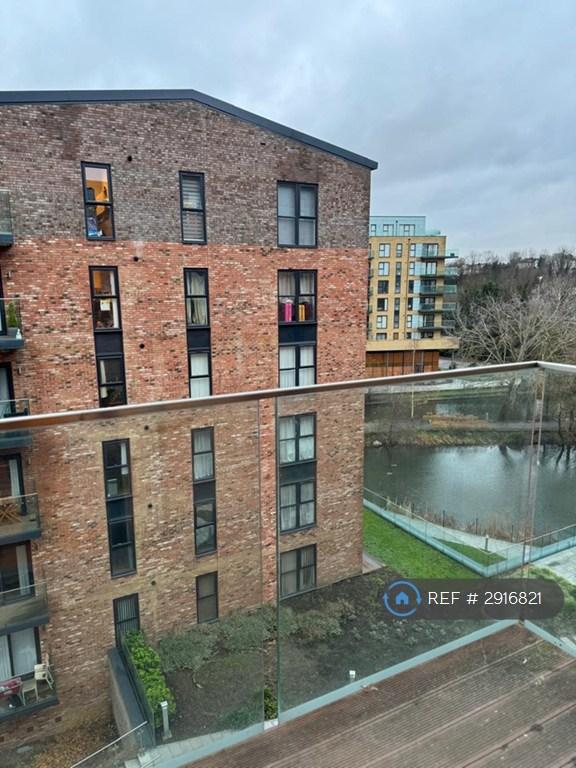 Flat William Mundy Way in Dartford