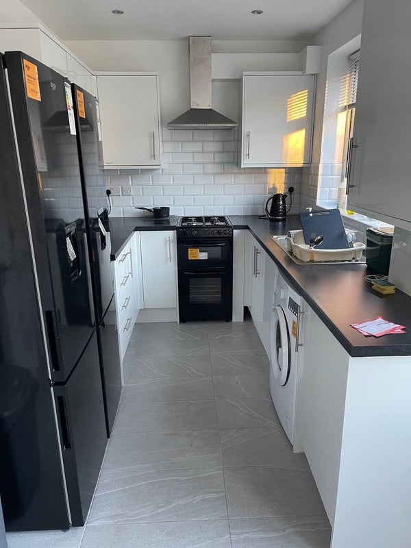 Room Finchale Road in Greater London