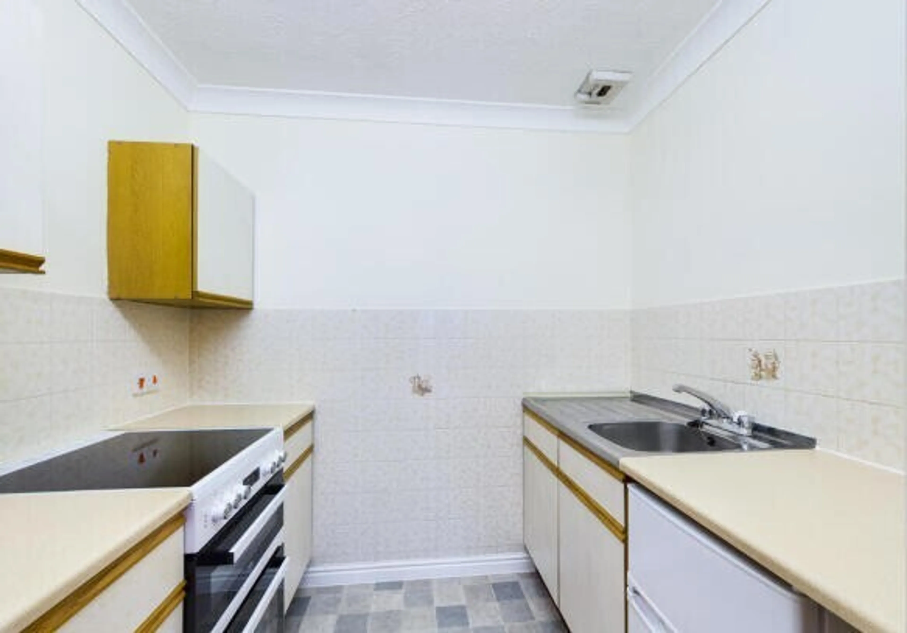 Flat Spiceball Park Road in Cherwell District
