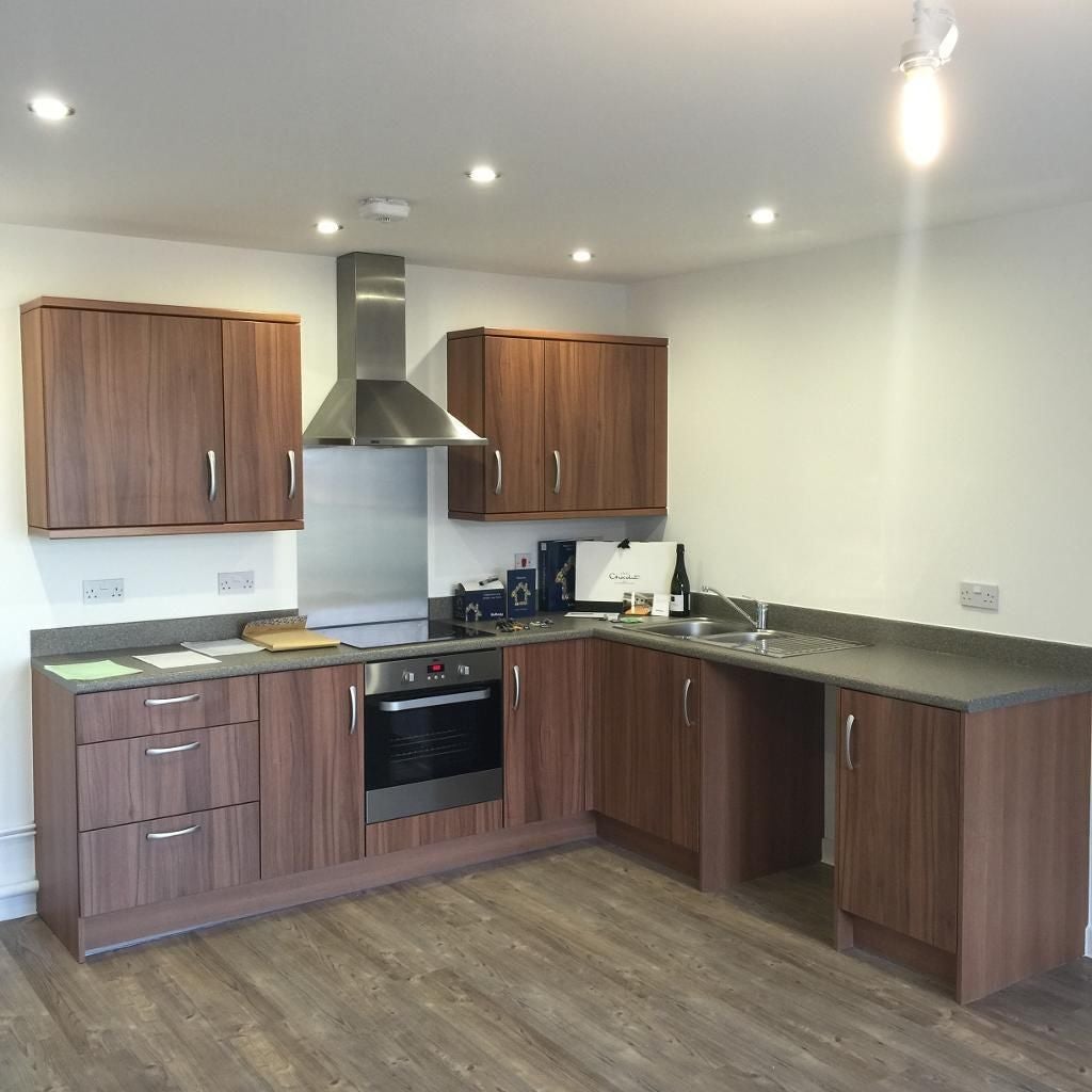 Flat Minter Road in Greater London