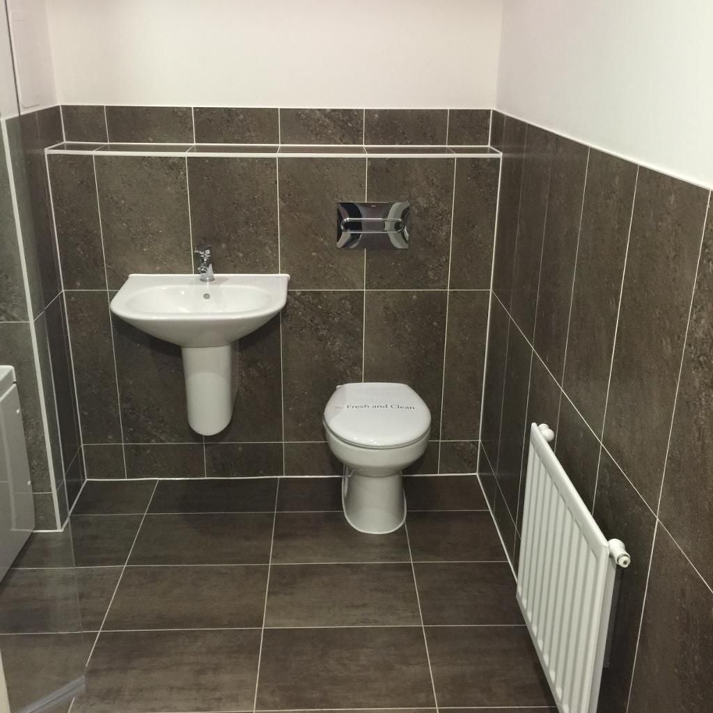 Flat Minter Road in Greater London