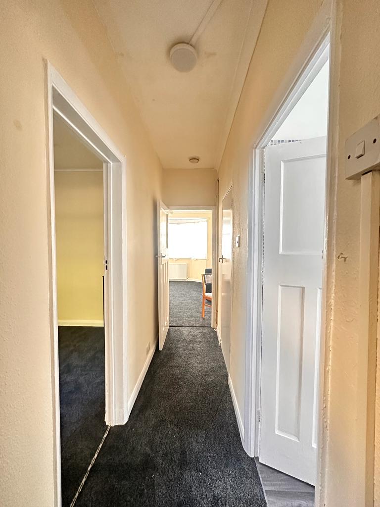 Flat Balfour Road in Greater London