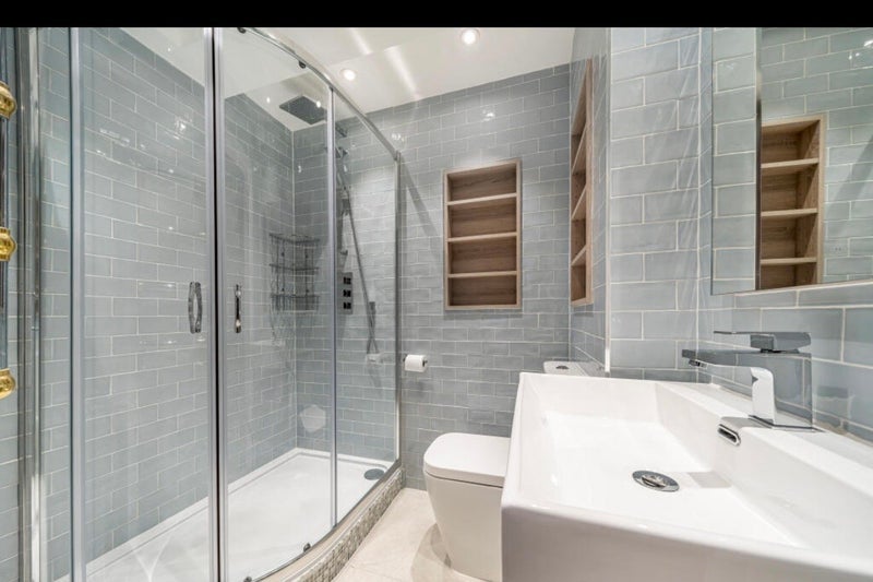 Room Ridgmount Road in Greater London