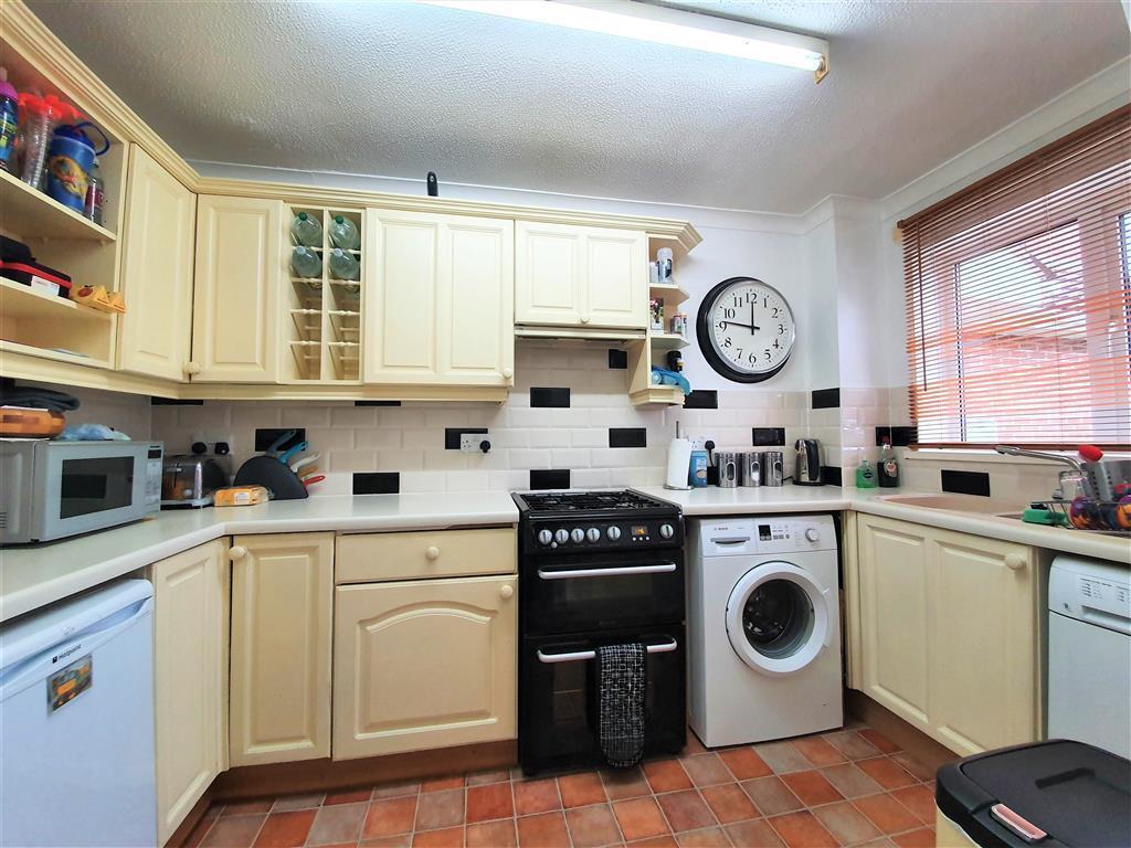 House Condor Avenue in Fareham