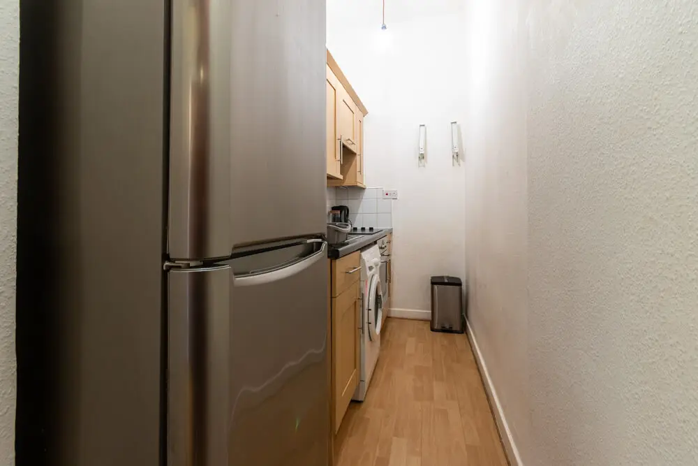 Flat Broughton Road in City of Edinburgh