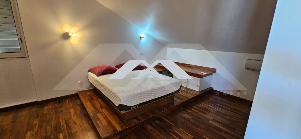 Flat Chemin des Thuyas in Saint-Denis