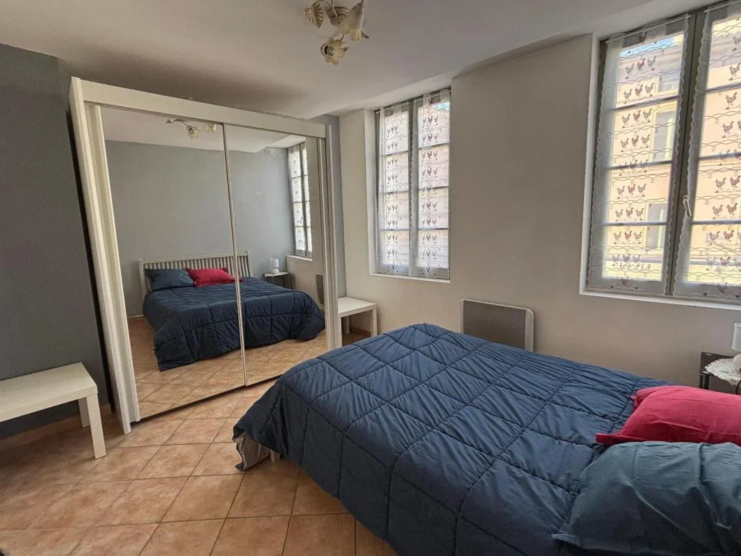 Appartement Place Maurice Faure à Romans-sur-Isère