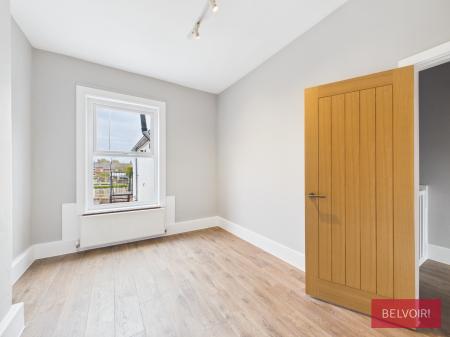 Flat Bersham Road in Wrexham