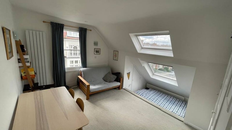 Flat Hornsey Lane Gardens in Greater London