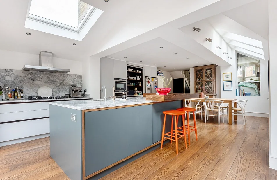 House Felsham Road in Greater London