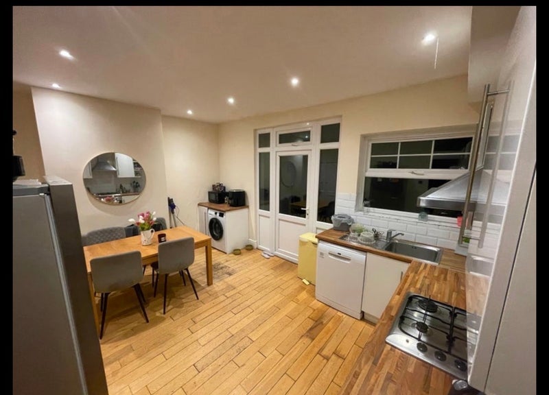 Room Franciscan Road in Greater London