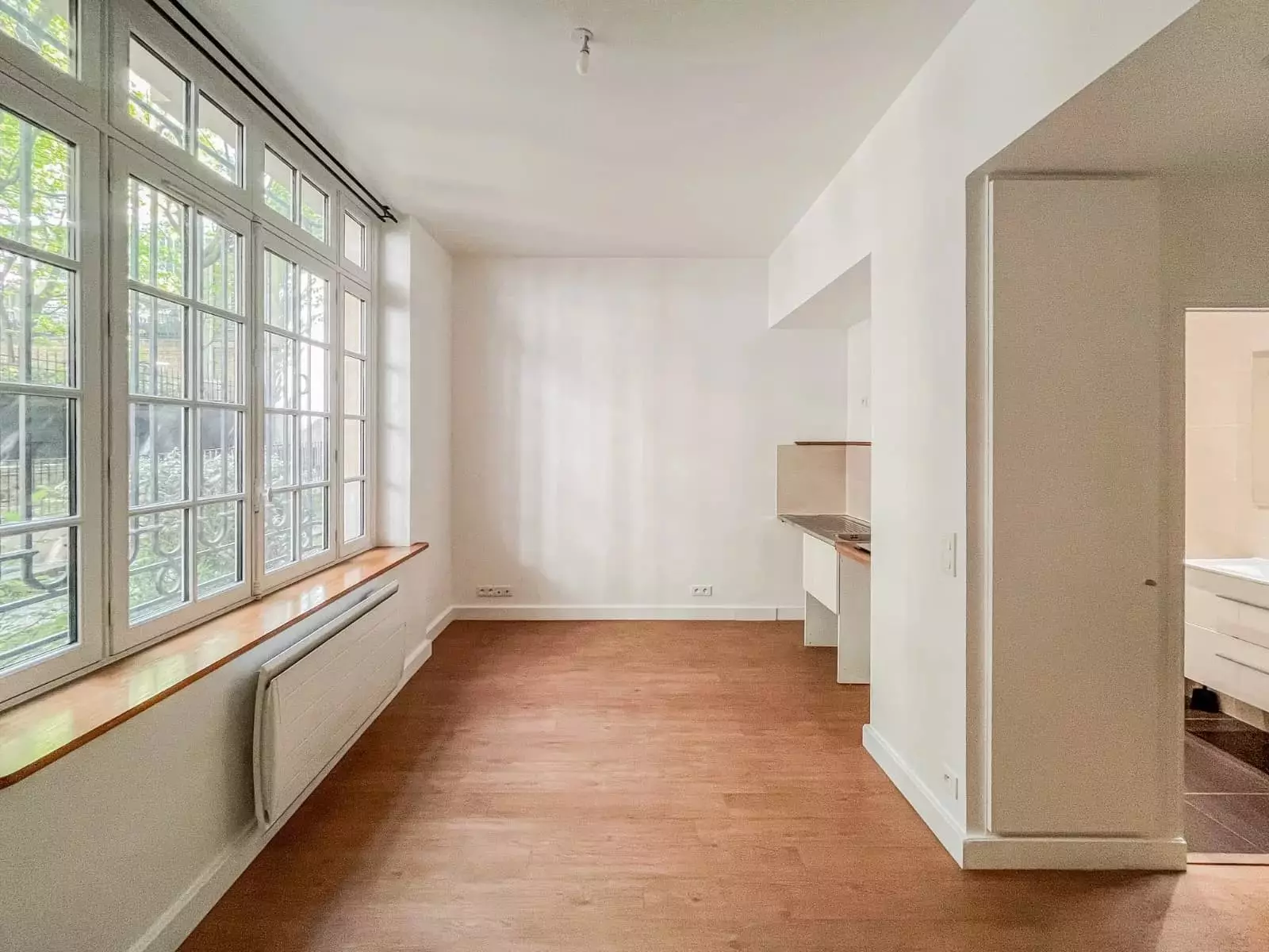 Flat Rue Montalivet in Paris